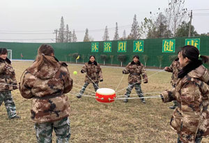 丰富多彩的课余文化生活